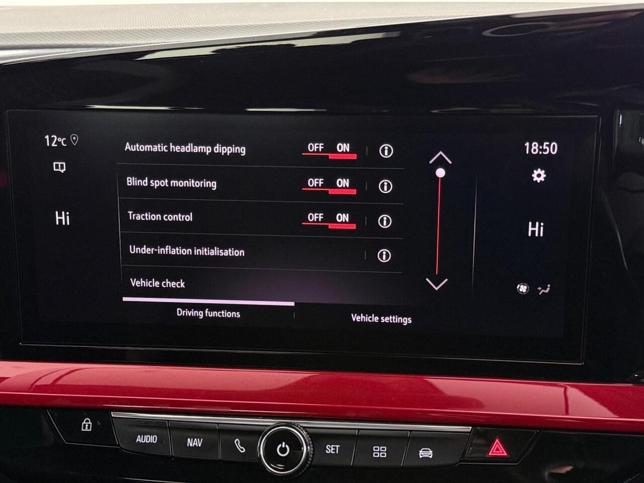 Vauxhall Mokka thumbnail Infotainment System