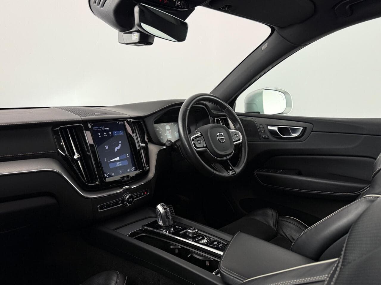 Volvo XC60 thumbnail Interior Front