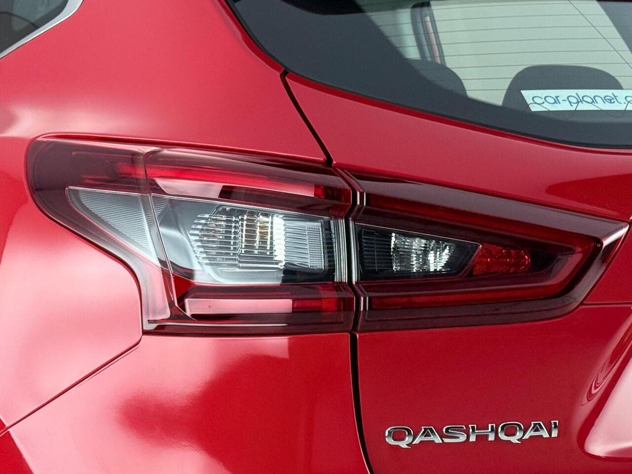 Nissan Qashqai thumbnail Lights Front