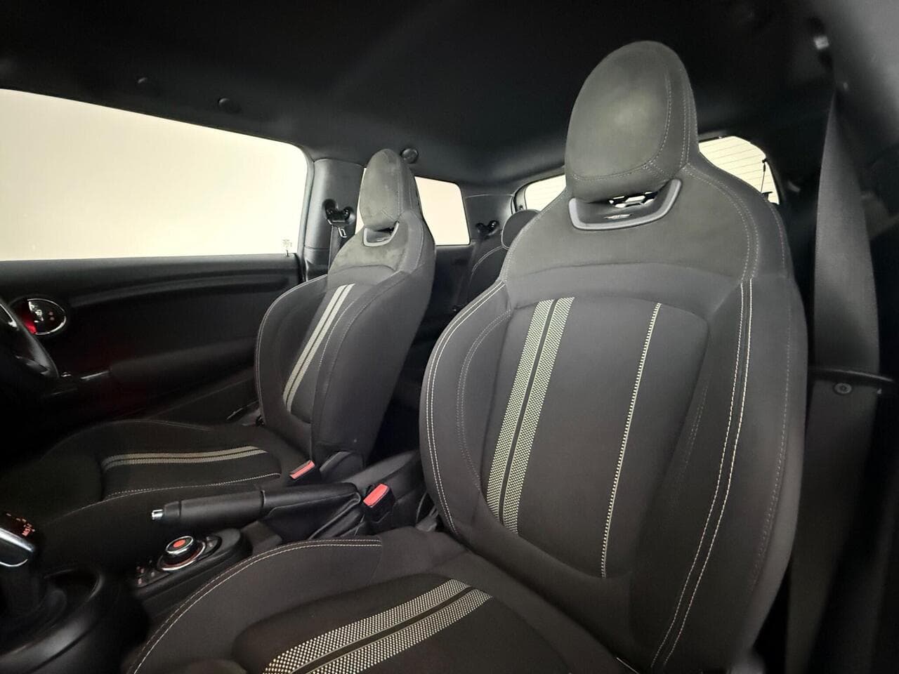 MINI Hatch thumbnail Seat Front Passenger