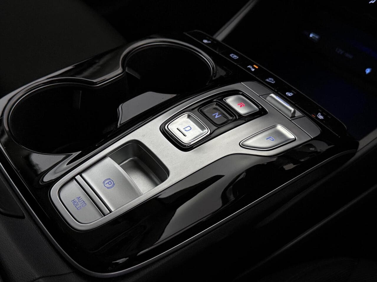 Hyundai TUCSON thumbnail Misc Controls