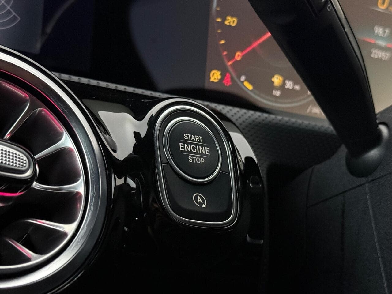 Mercedes-Benz CLA thumbnail Misc Controls