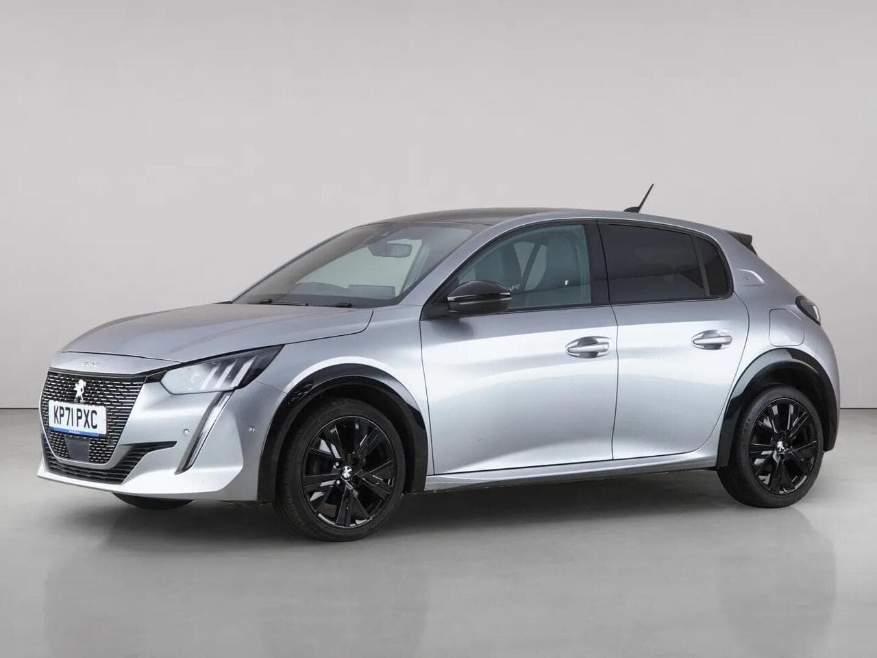Peugeot 208 thumbnail Front Left