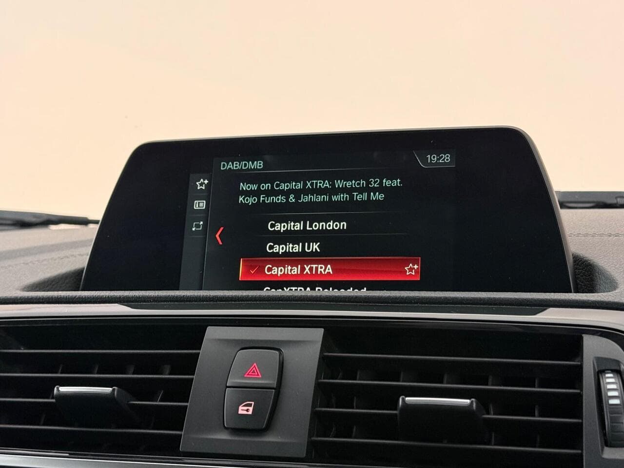 BMW 1 Series thumbnail Infotainment System