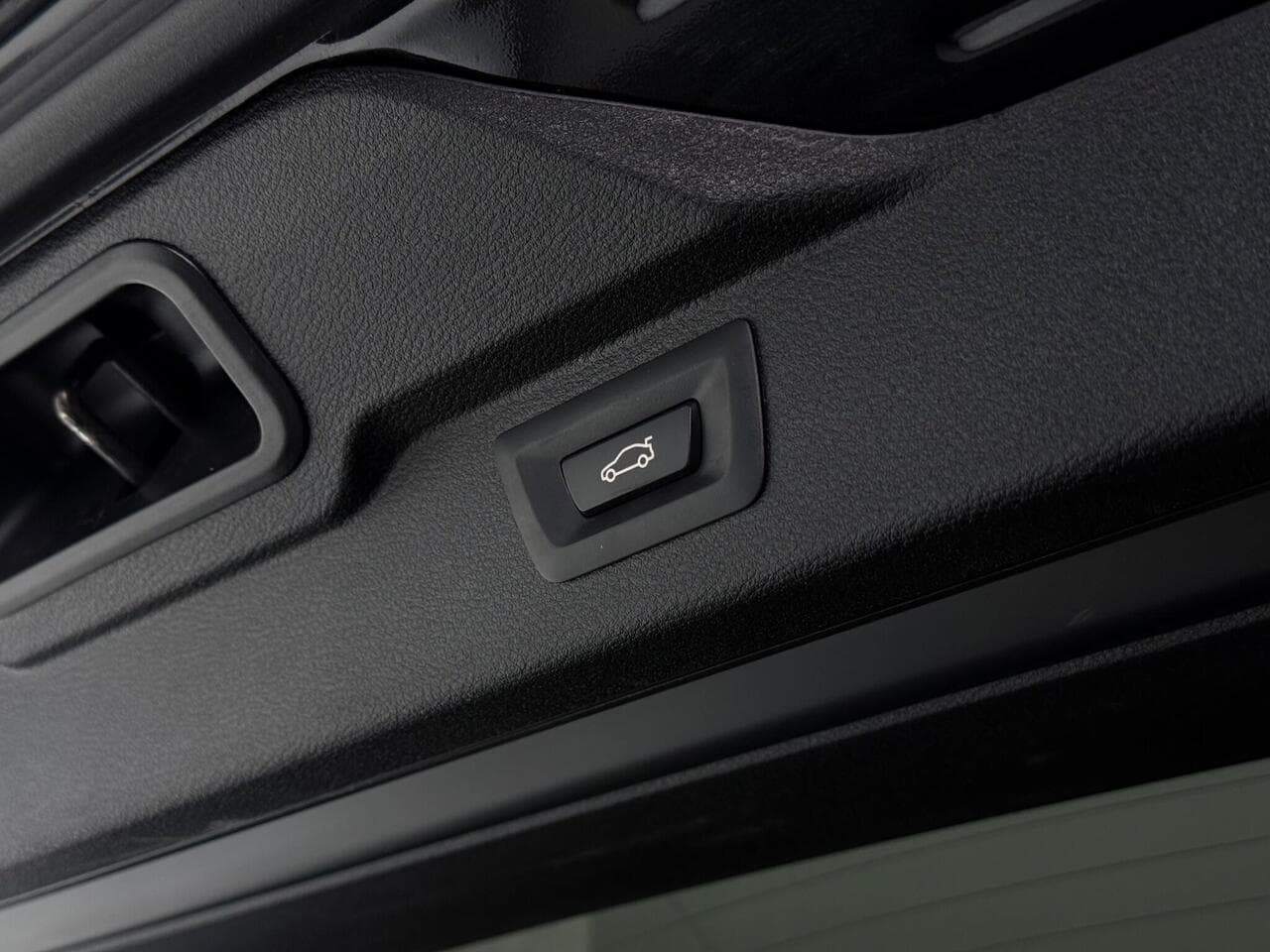 BMW X5 thumbnail Misc Controls