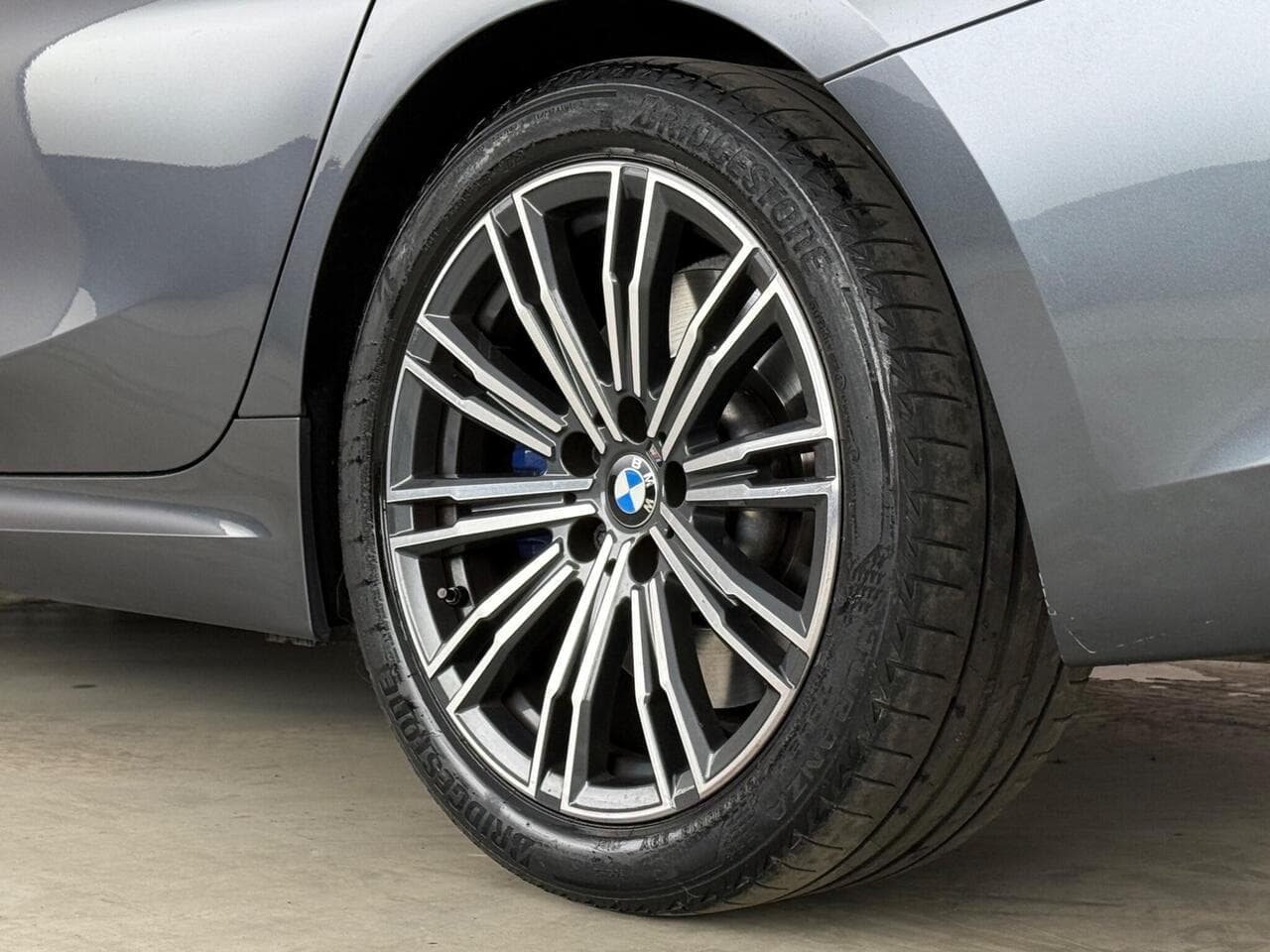 BMW 3 Series thumbnail Wheel