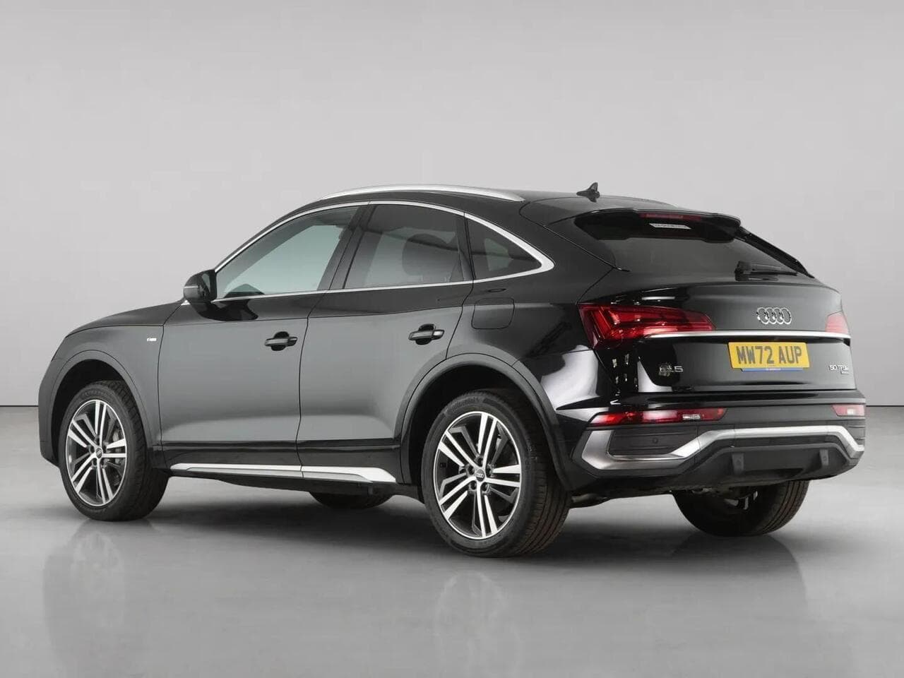 Audi Q5 thumbnail Rear Left