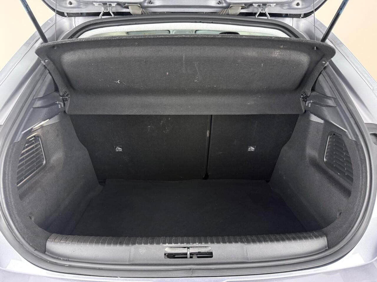 Vauxhall Mokka thumbnail Boot