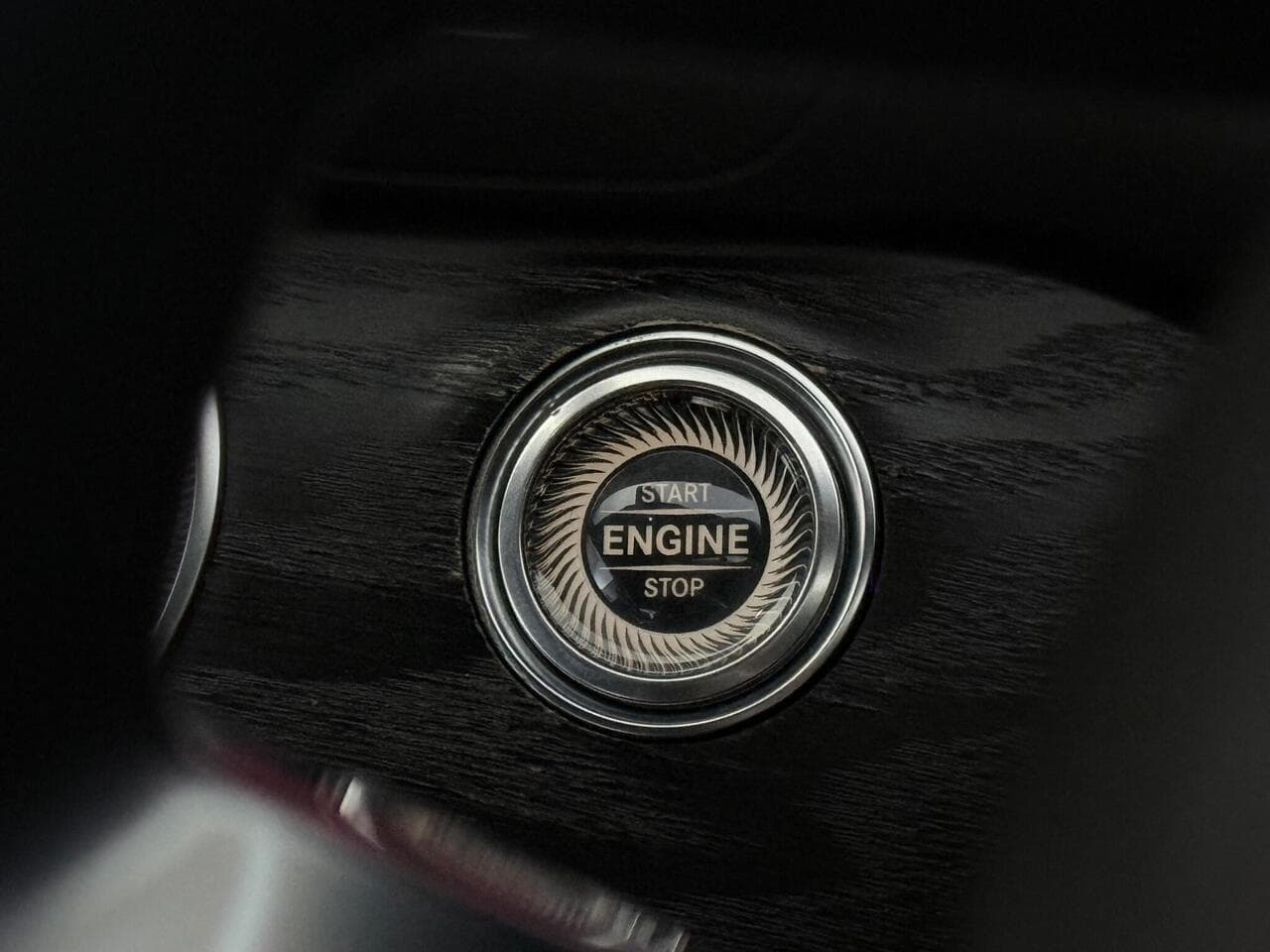 Mercedes-Benz E Class thumbnail Inconclusive