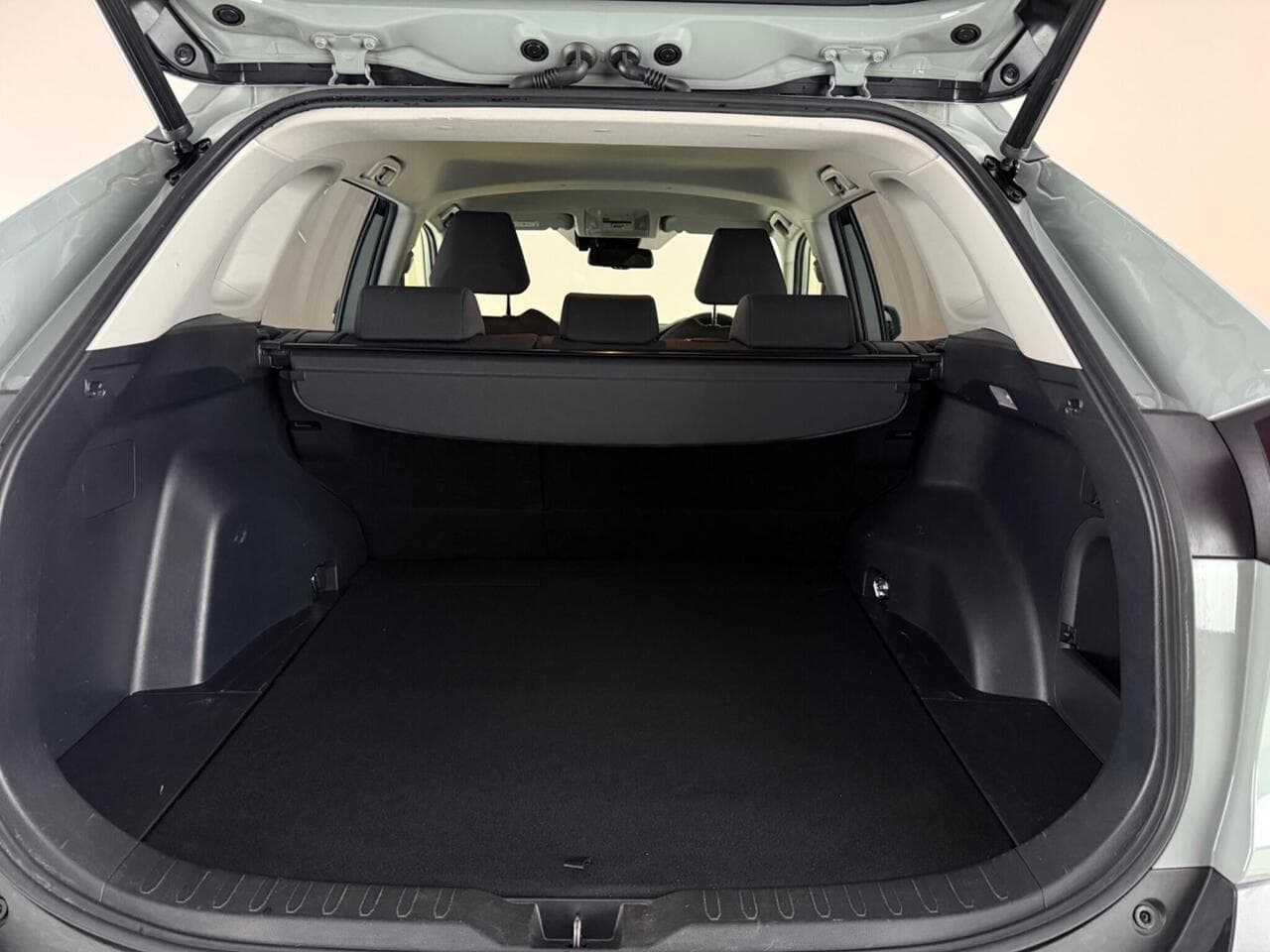 Toyota RAV4 thumbnail Boot