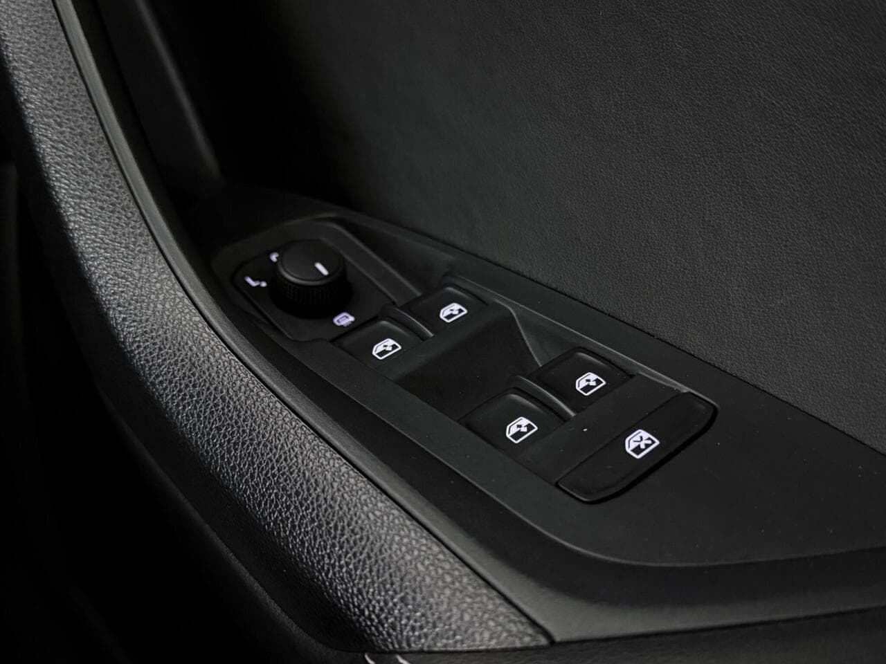 Skoda Kodiaq thumbnail Misc Controls