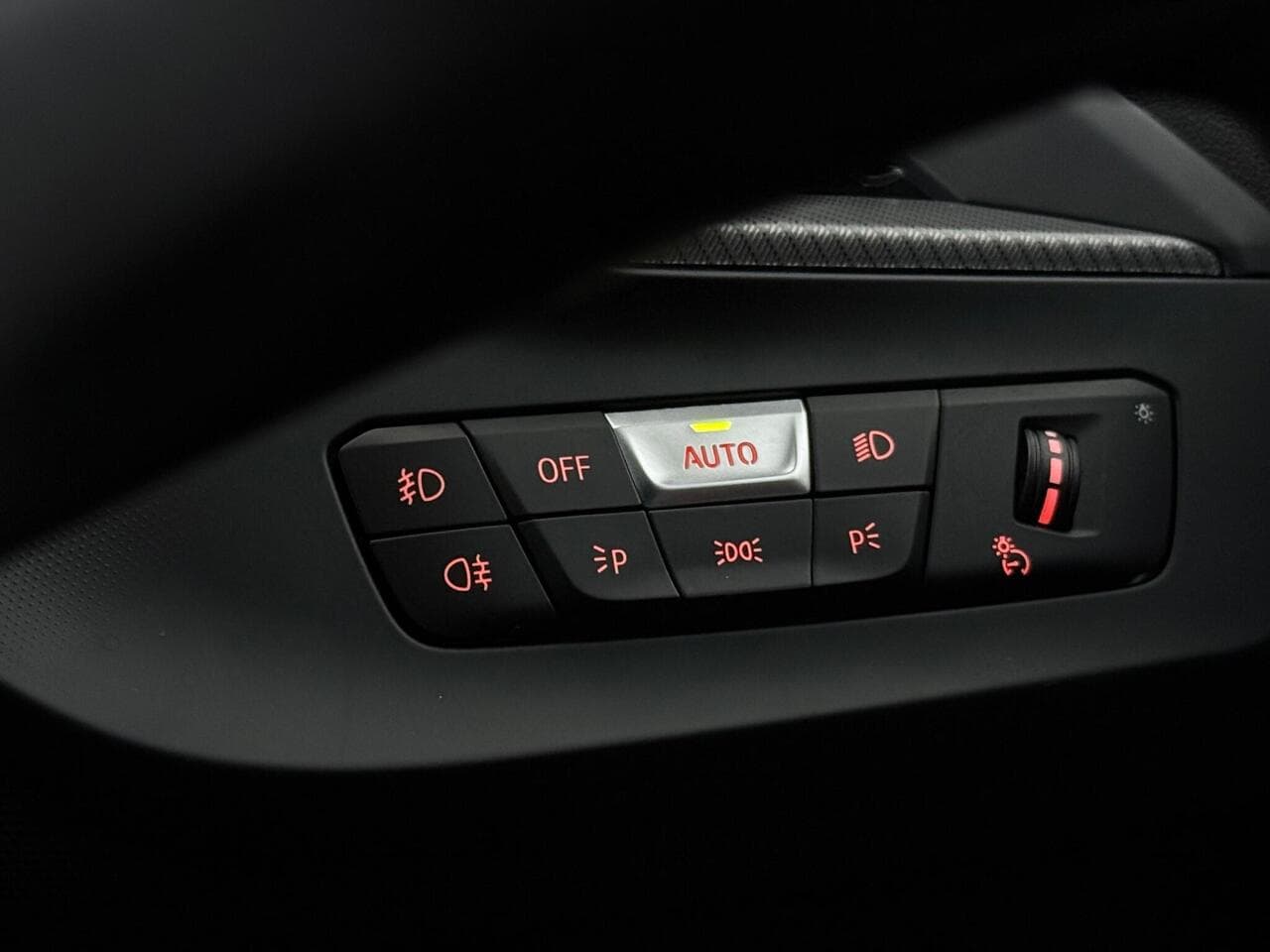 BMW 1 Series thumbnail Misc Controls