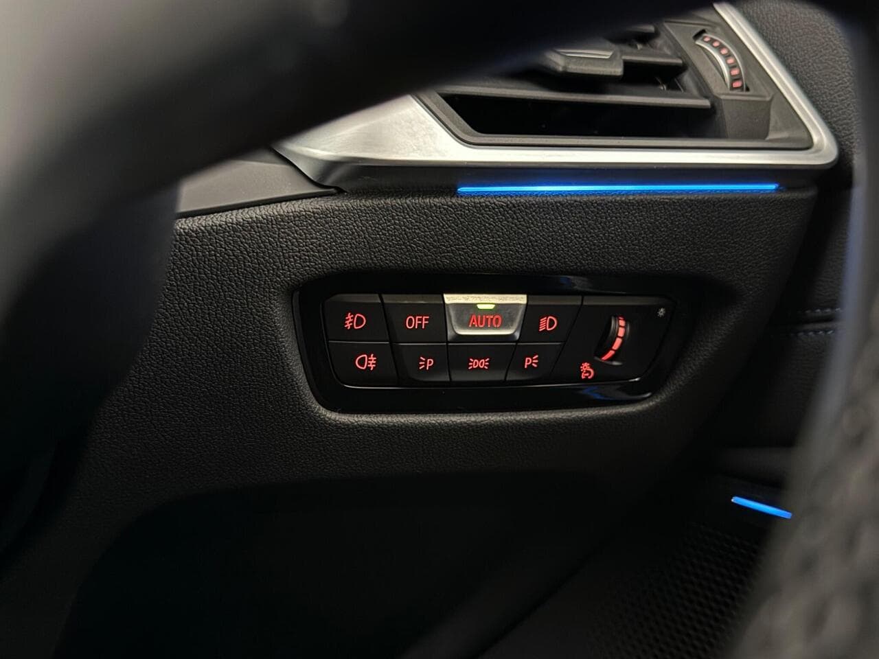 BMW 3 Series thumbnail Misc Controls