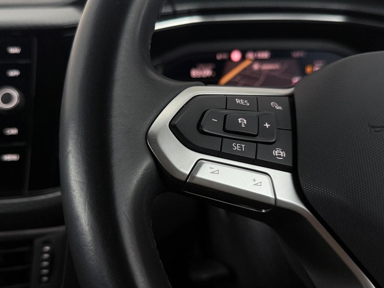 Volkswagen T-Cross thumbnail Misc Controls