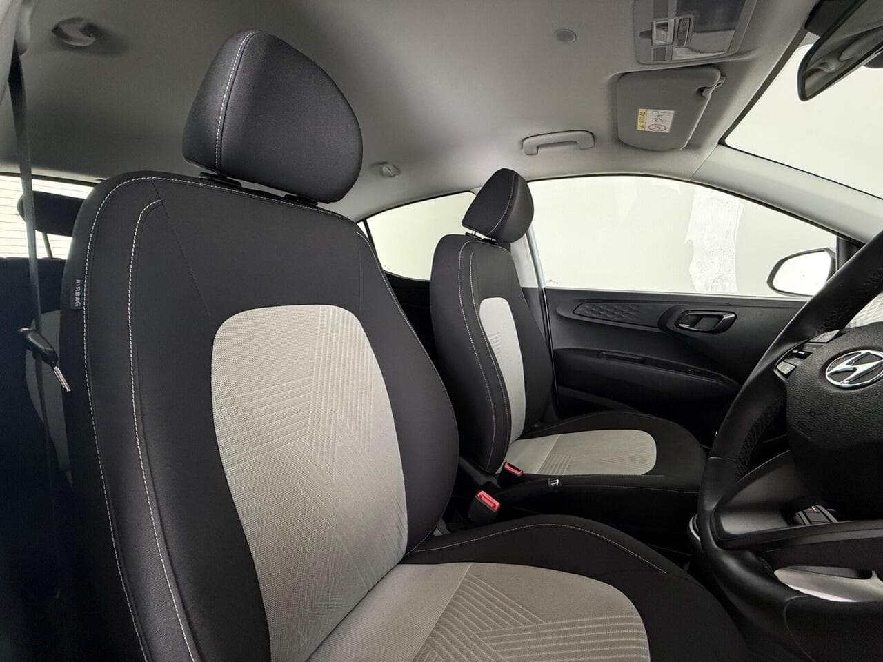 Hyundai i10 thumbnail Seat Driver