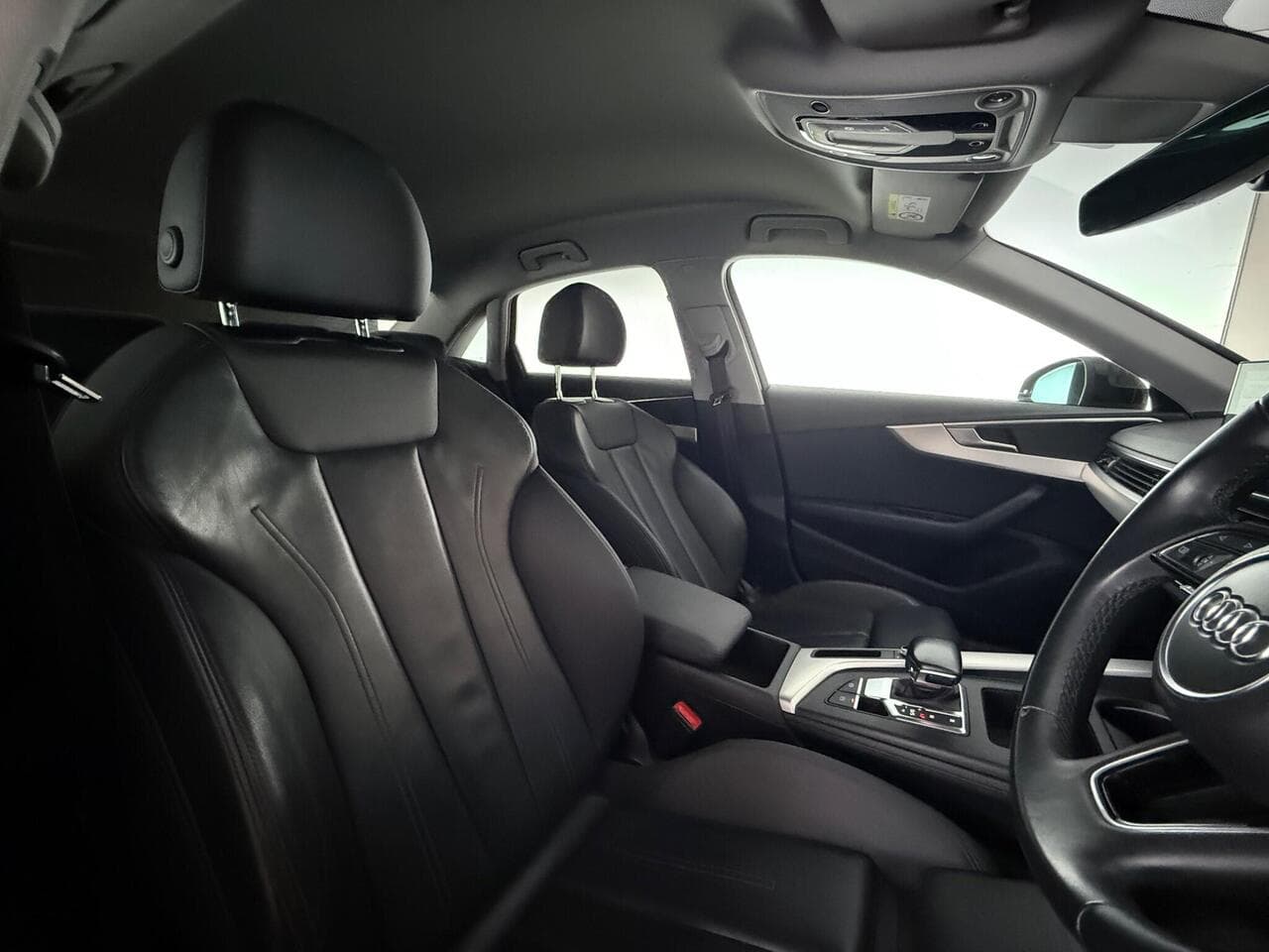 Audi A4 thumbnail Seat Driver
