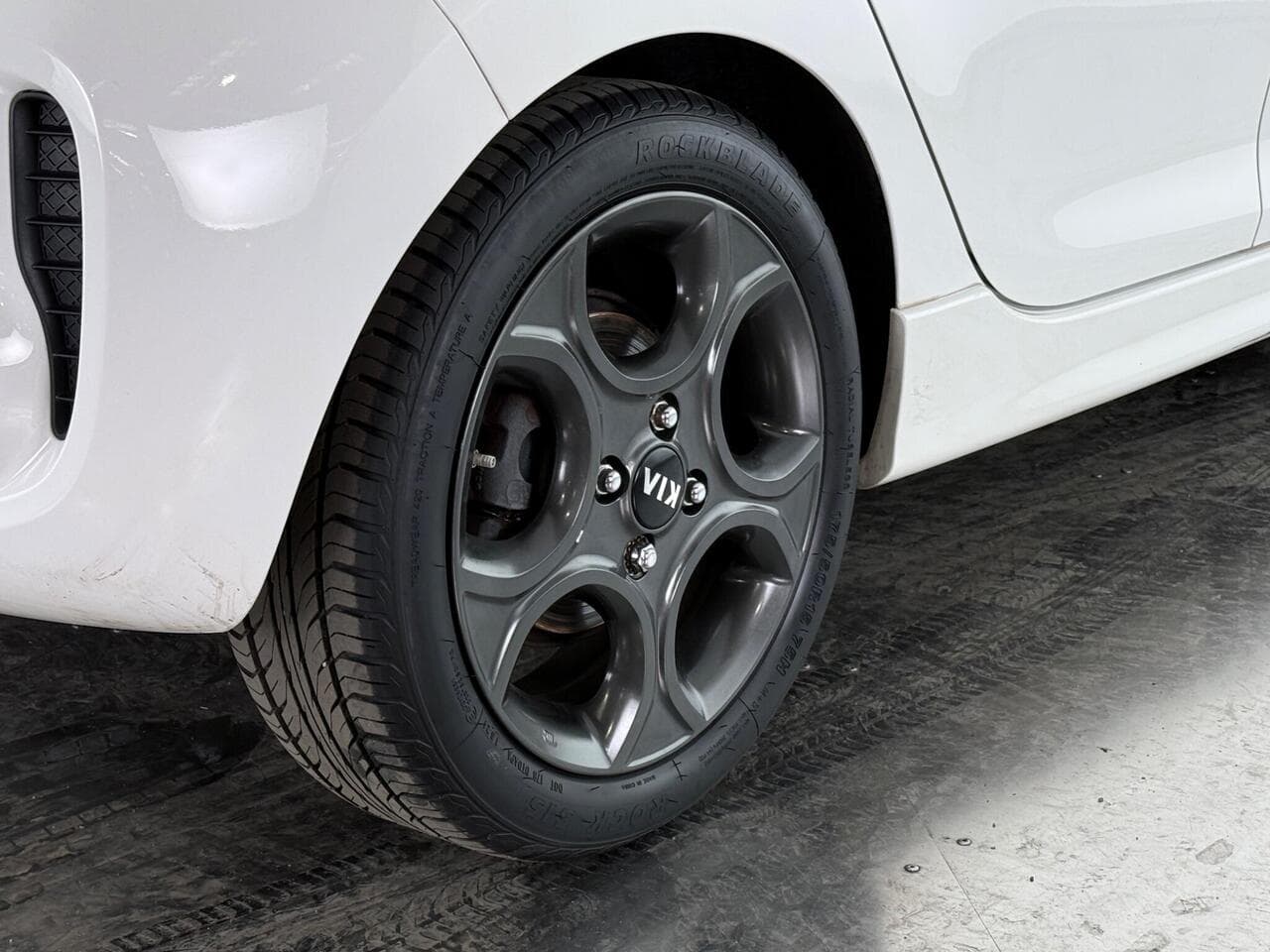 Kia Picanto thumbnail Wheel
