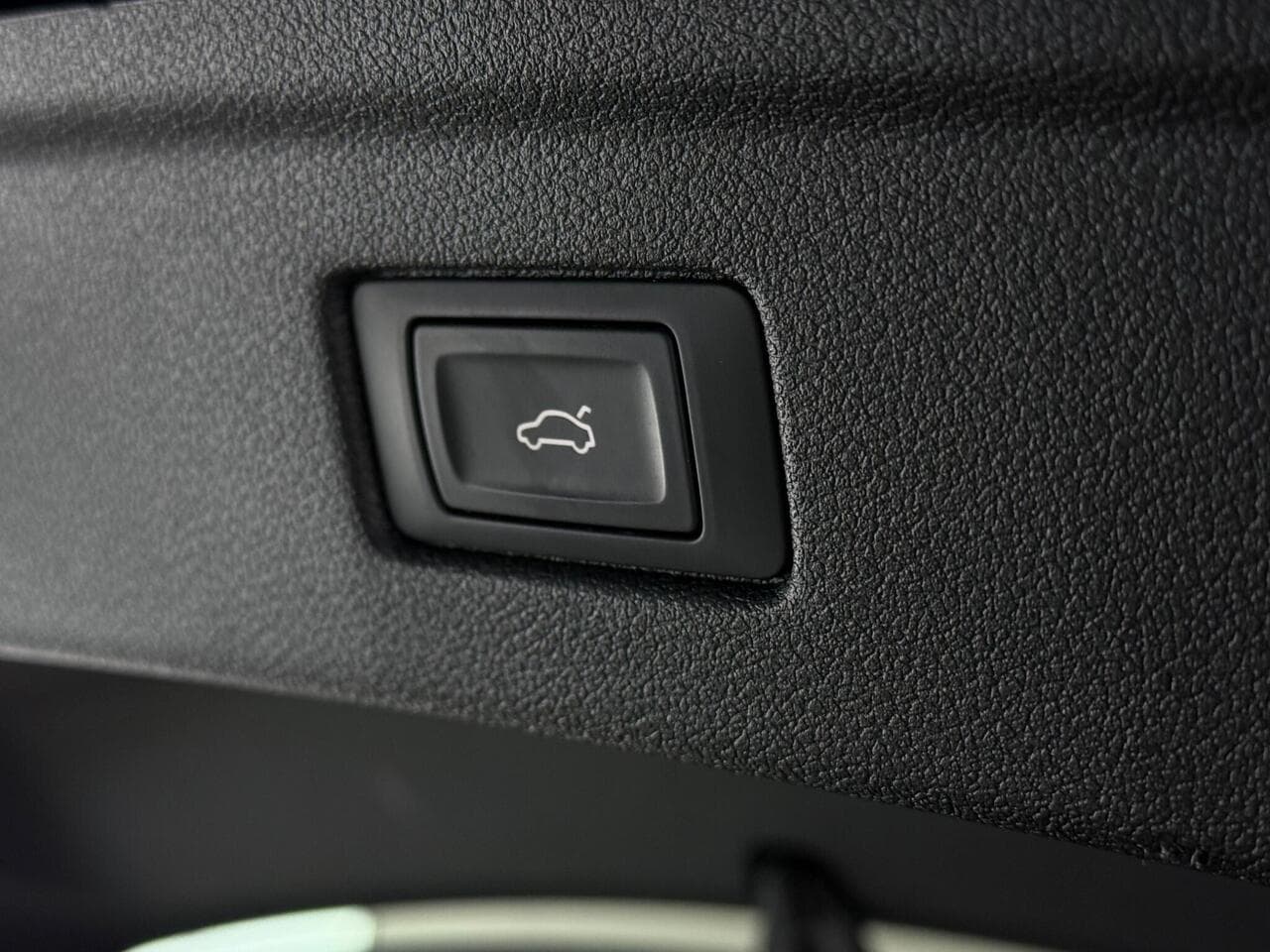 Audi A5 thumbnail Misc Controls