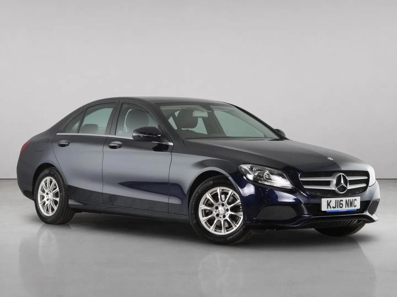 Mercedes-Benz C Class - Mercedes-Benz C Class 2.0 C200 SE Saloon 4dr Petrol 7G-Tronic+ Euro 6 (s/s) (184 ps)