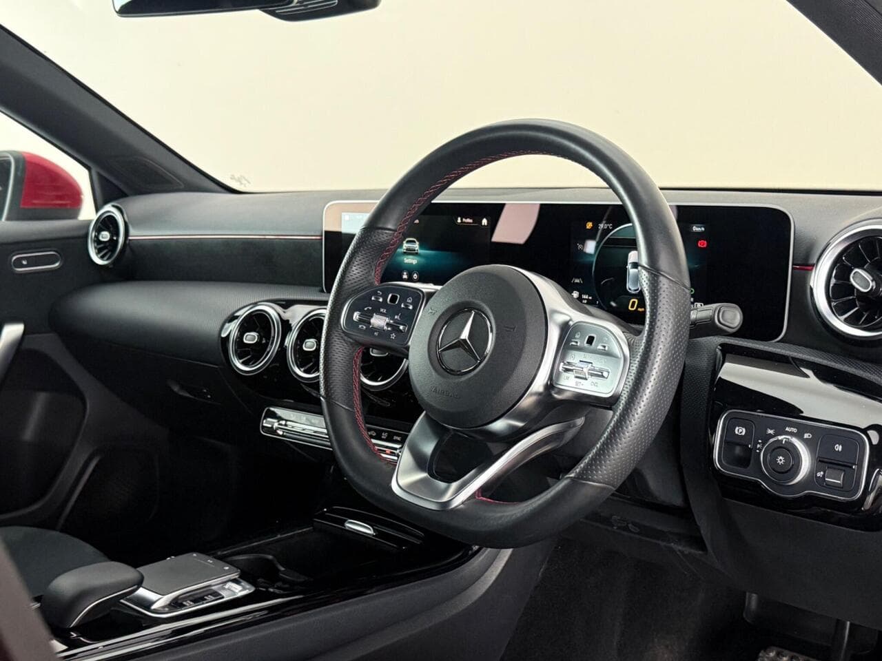 Mercedes-Benz A Class thumbnail Interior Front