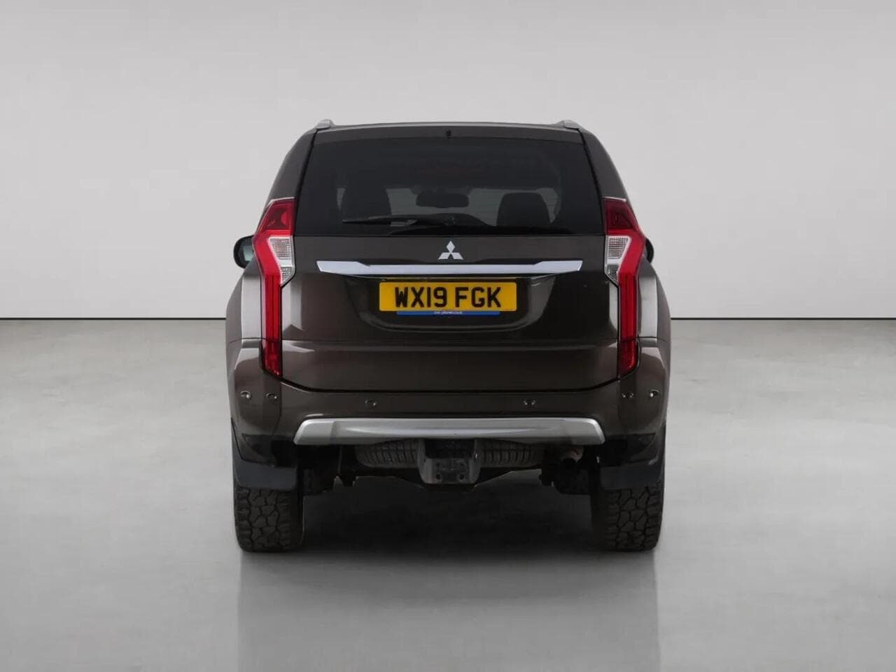 Mitsubishi Shogun Sport thumbnail Rear