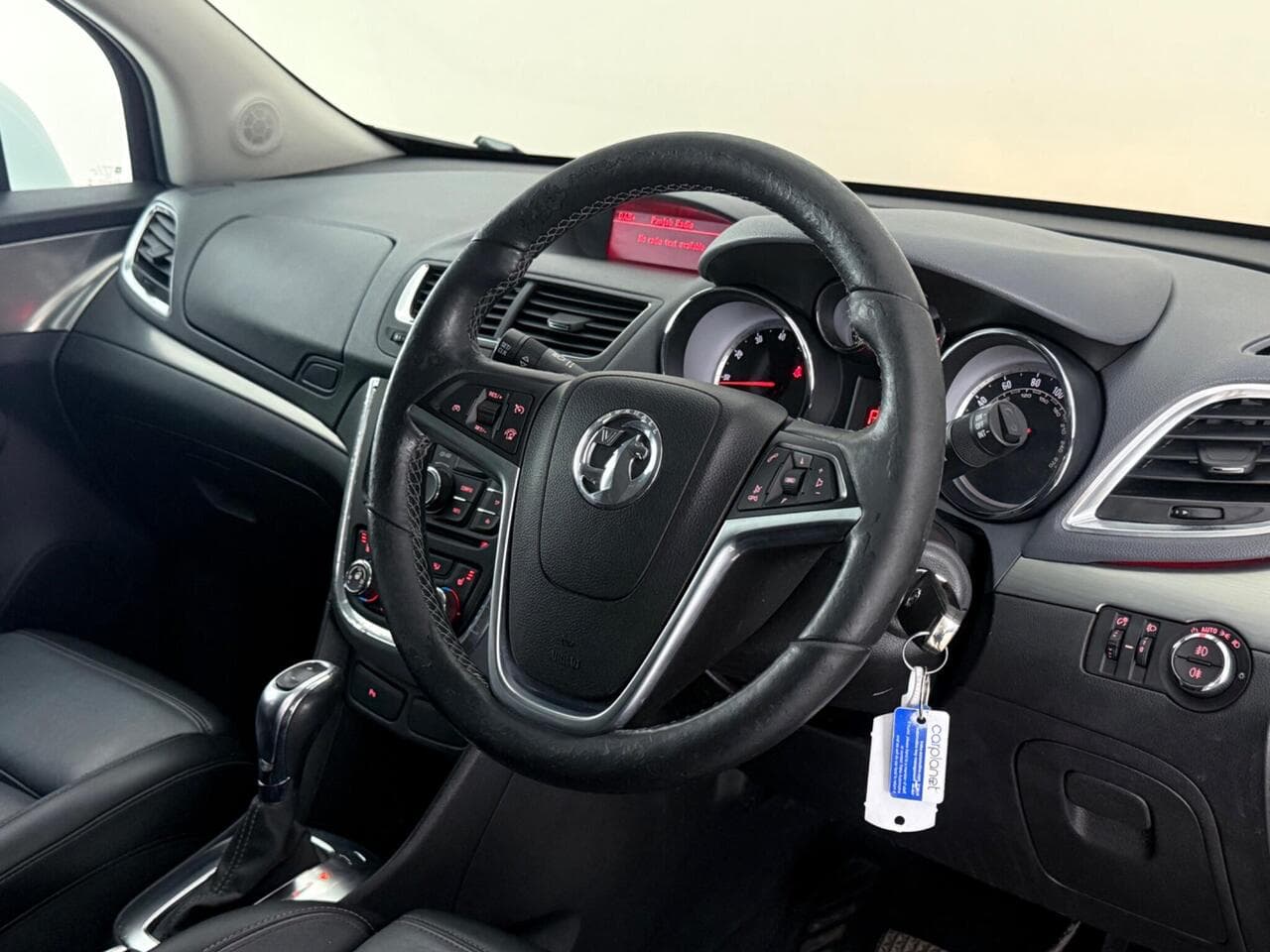 Vauxhall Mokka thumbnail Interior Front