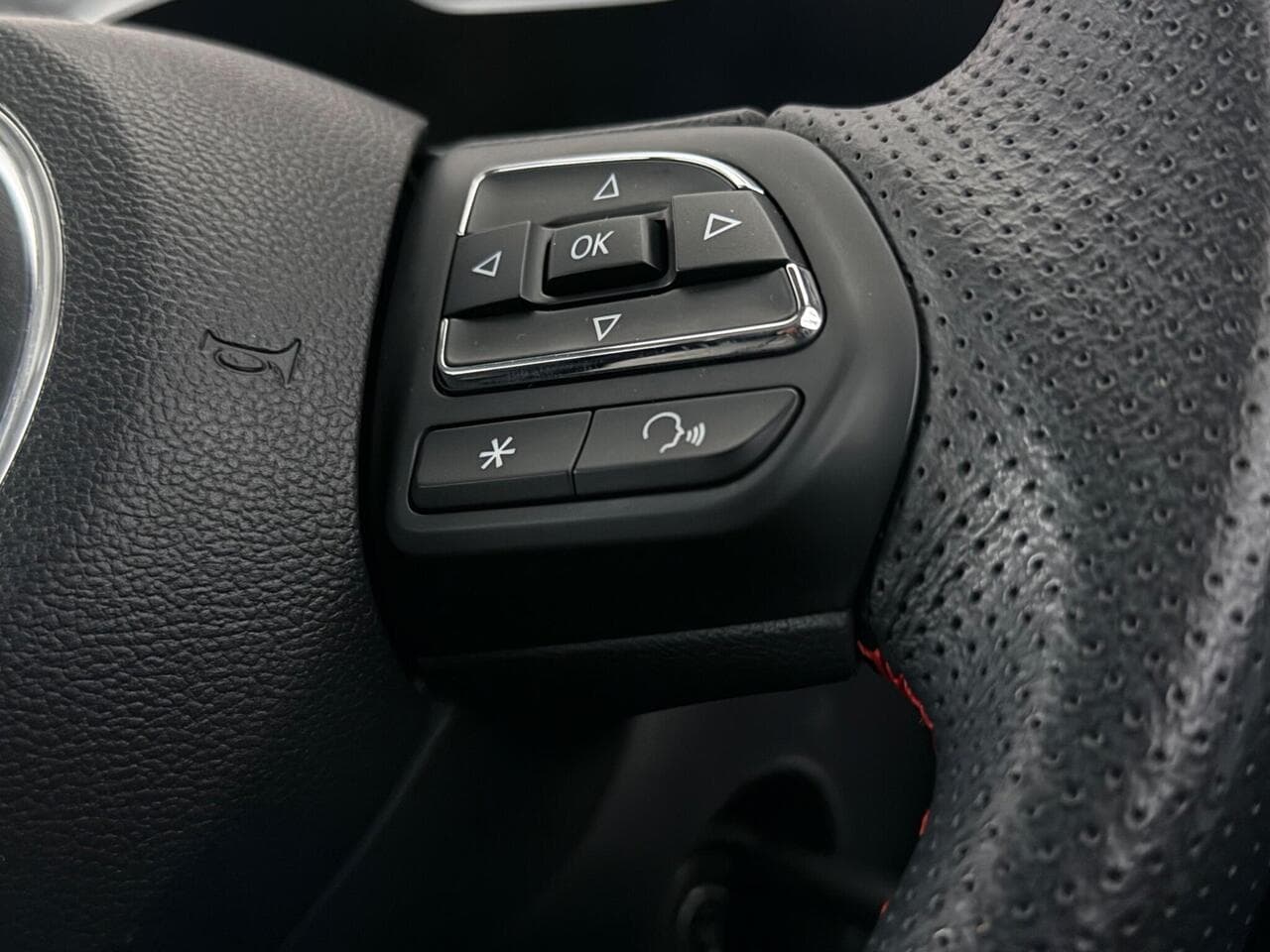 MG MG ZS thumbnail Misc Controls