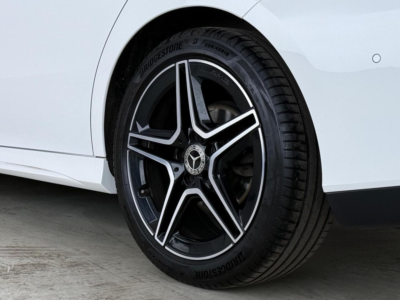 Mercedes-Benz CLA thumbnail Wheel