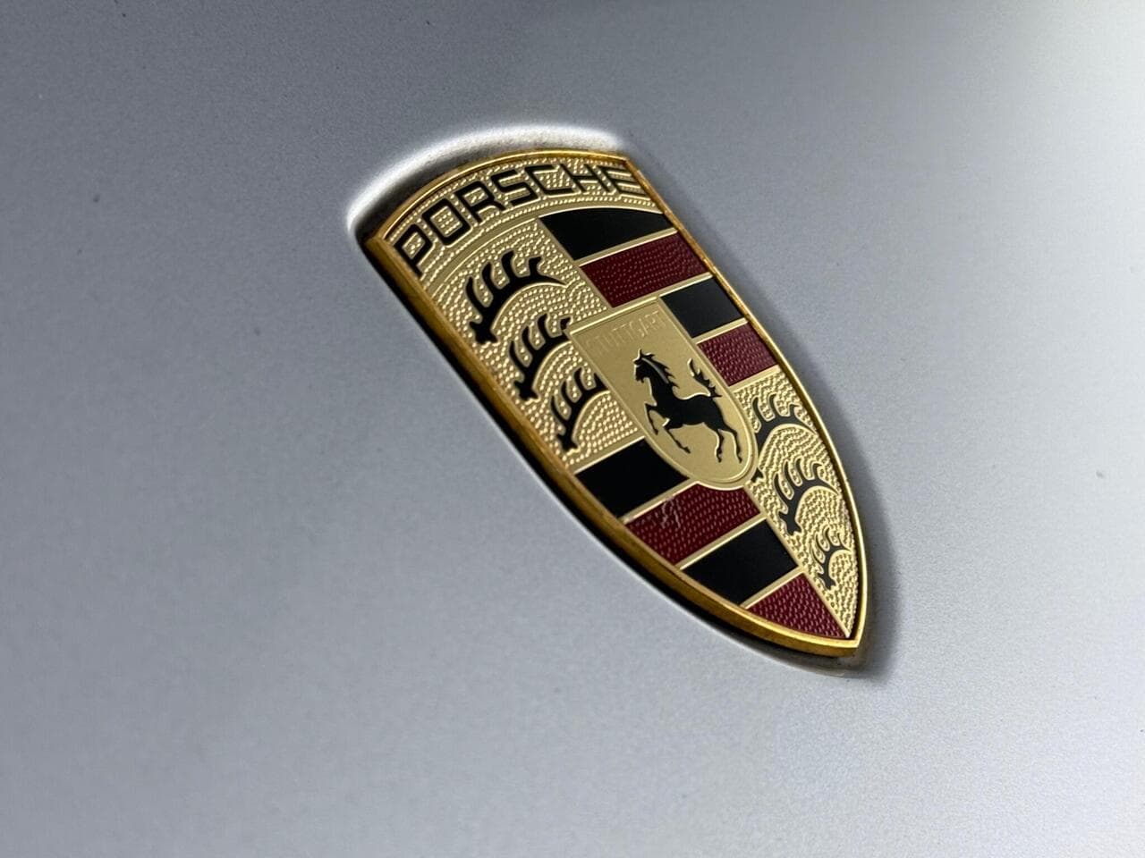 Porsche Macan thumbnail Inconclusive