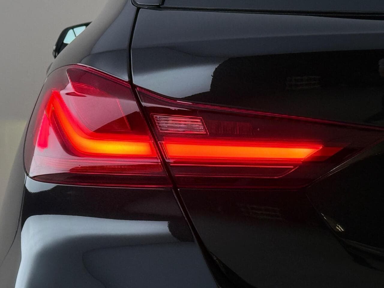 BMW 1 Series thumbnail Lights Rear