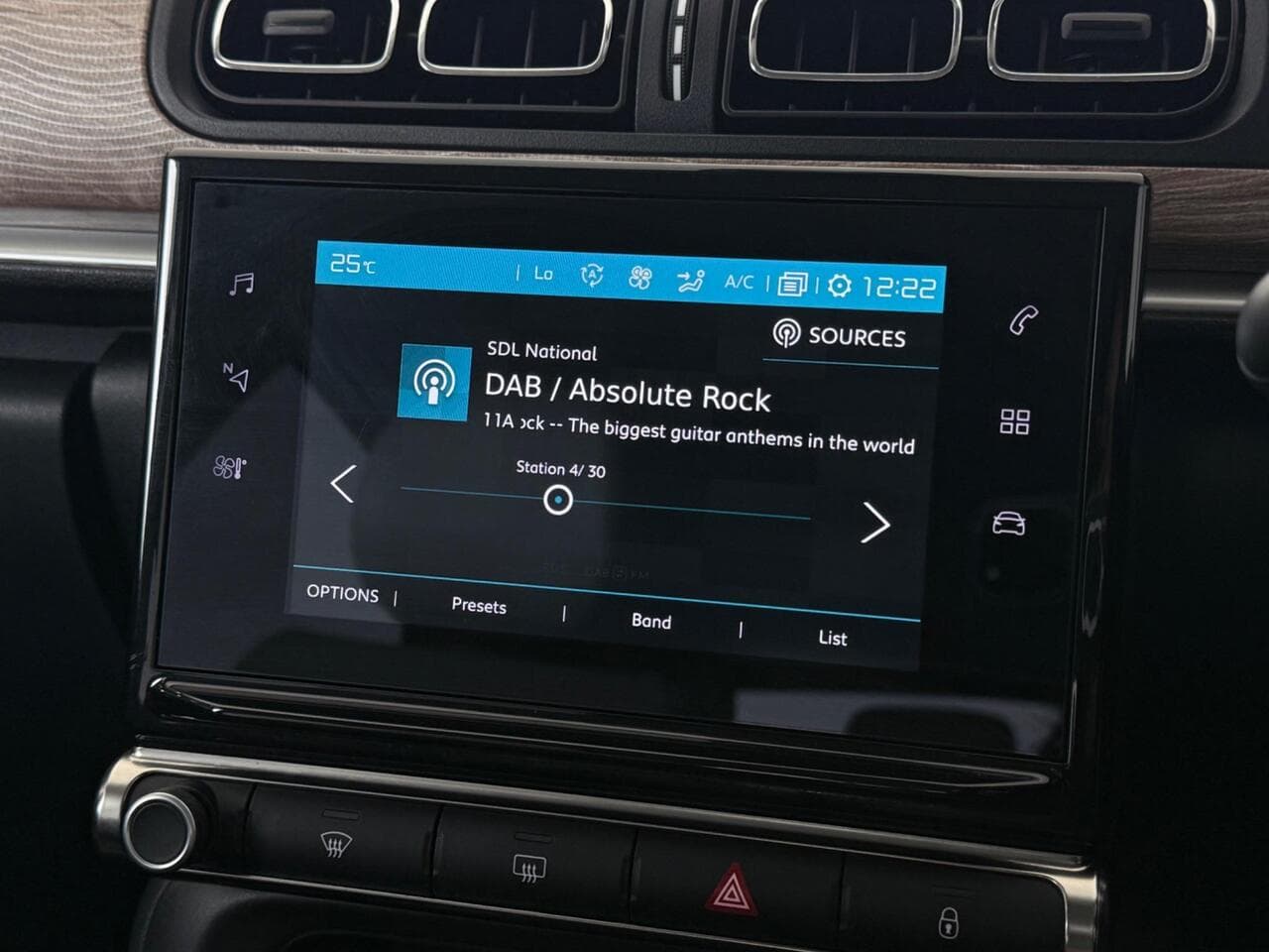 Citroen C3 thumbnail Infotainment System