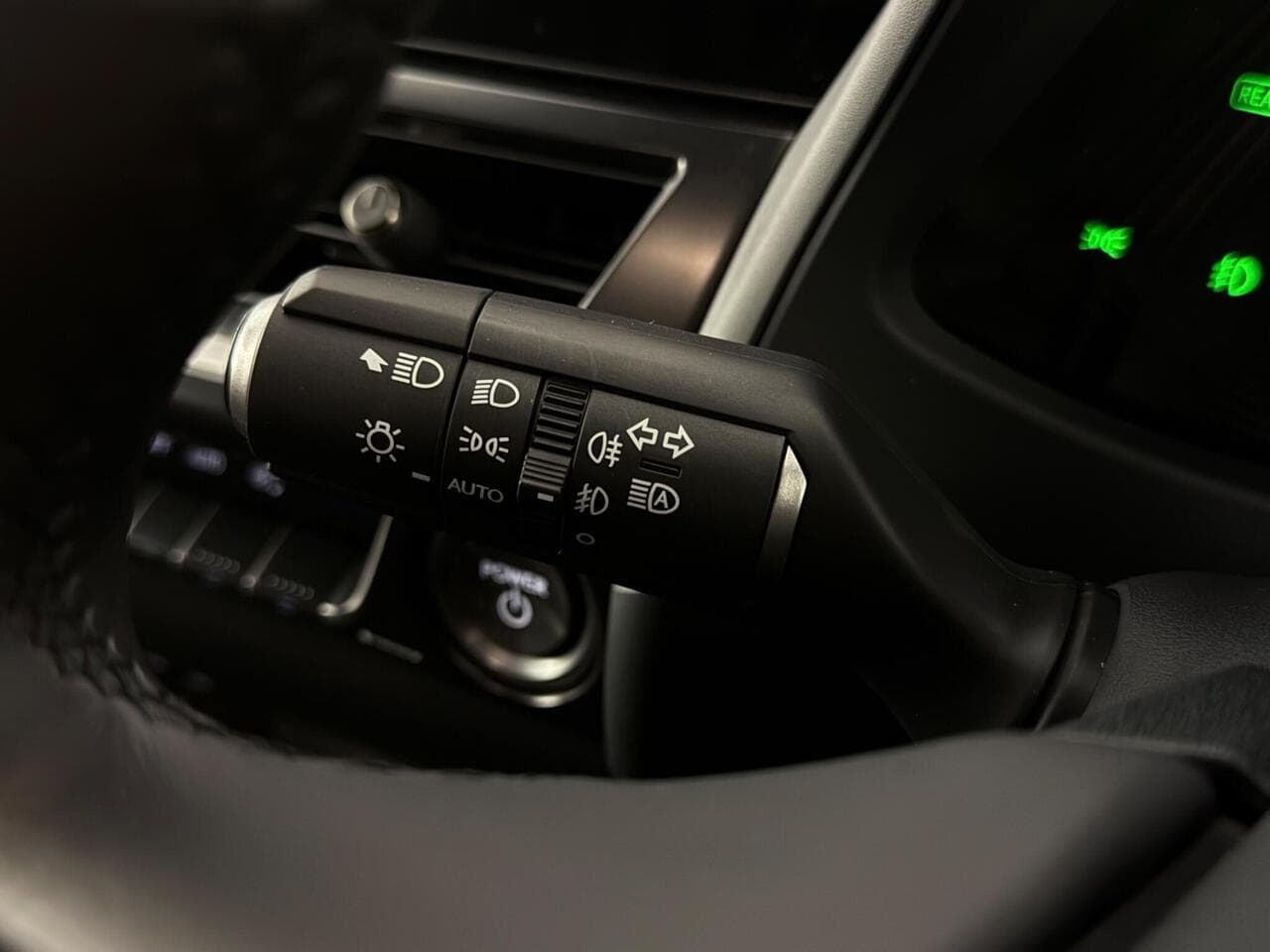 Lexus UX thumbnail Misc Controls