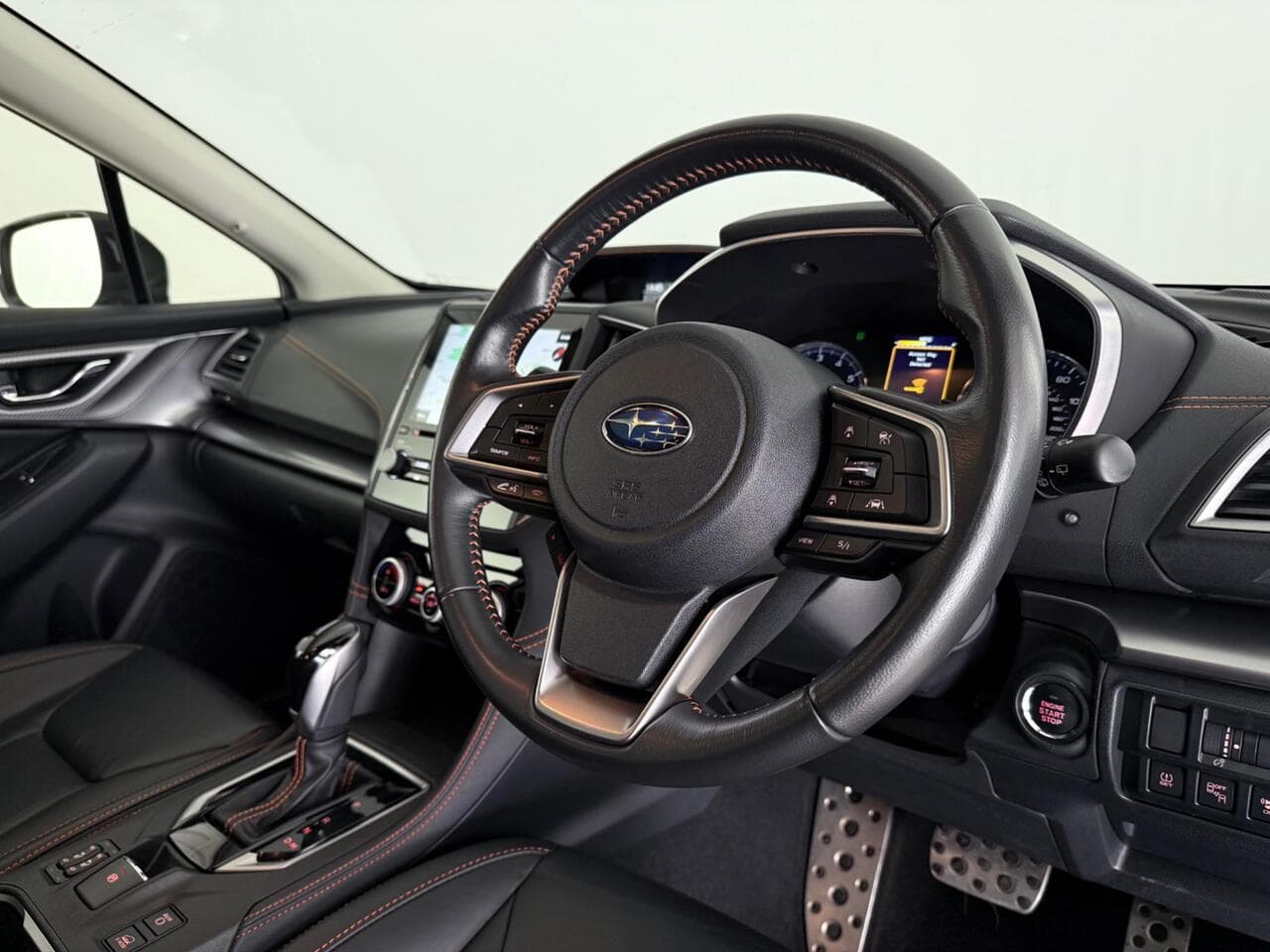 Subaru XV thumbnail Steering Wheel