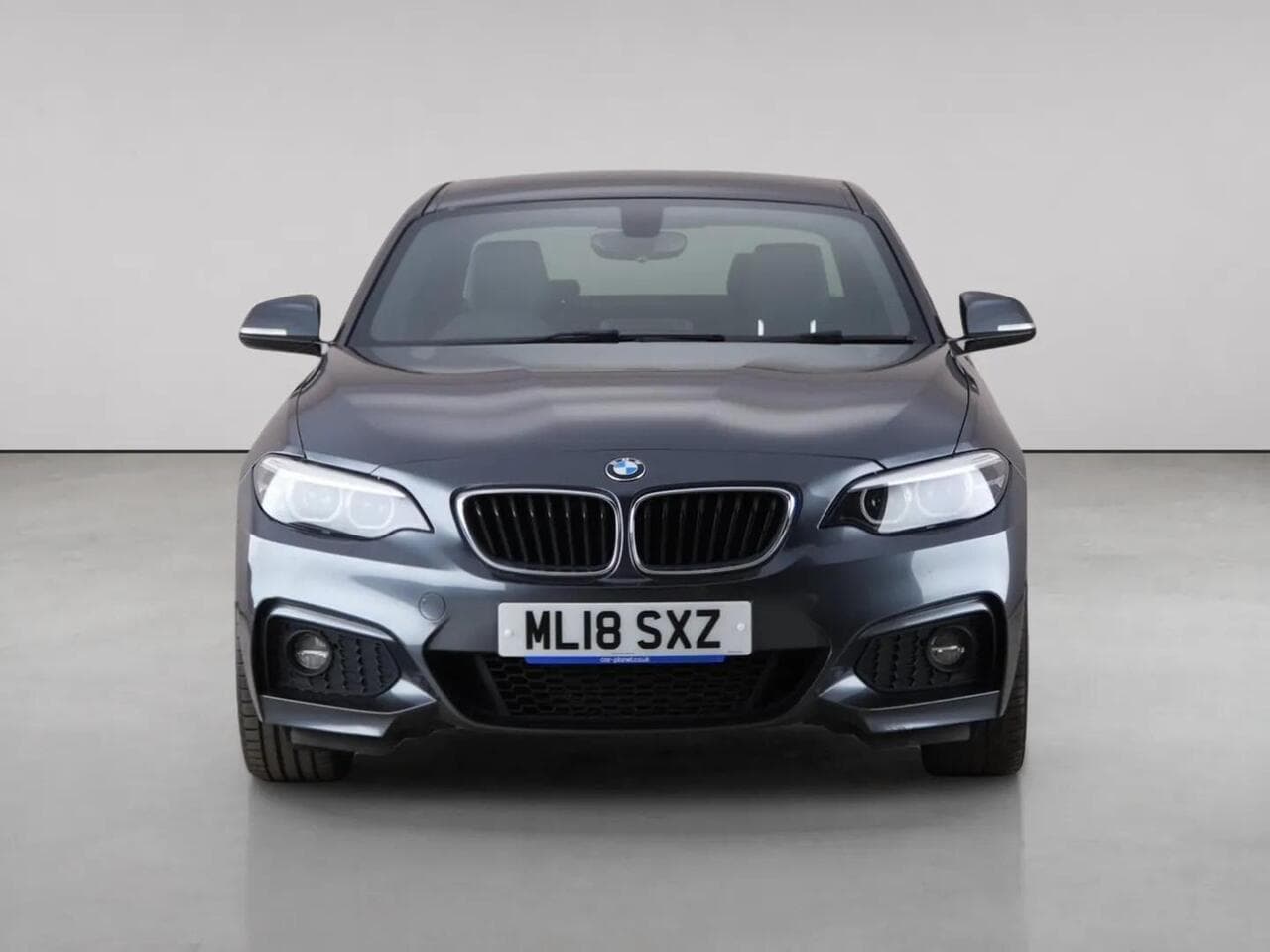 BMW 2 Series thumbnail Front