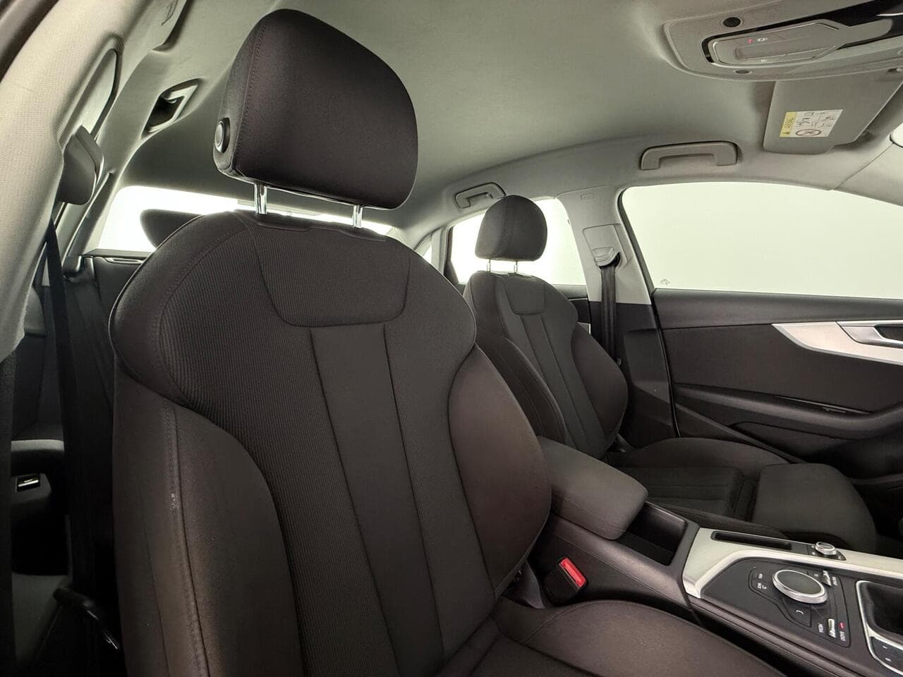 Audi A4 thumbnail Seat Driver