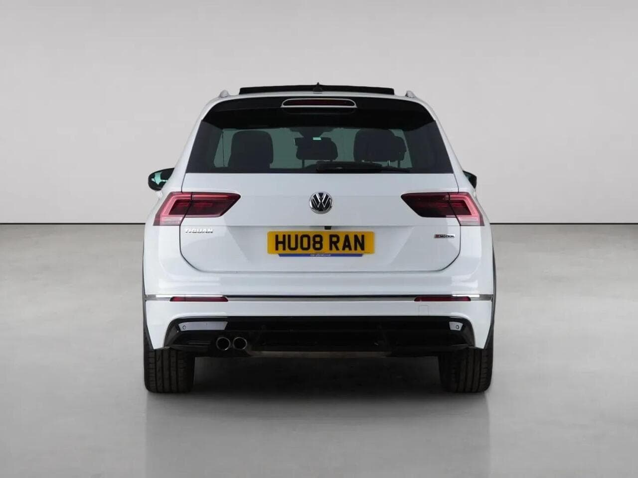 Volkswagen Tiguan thumbnail Rear