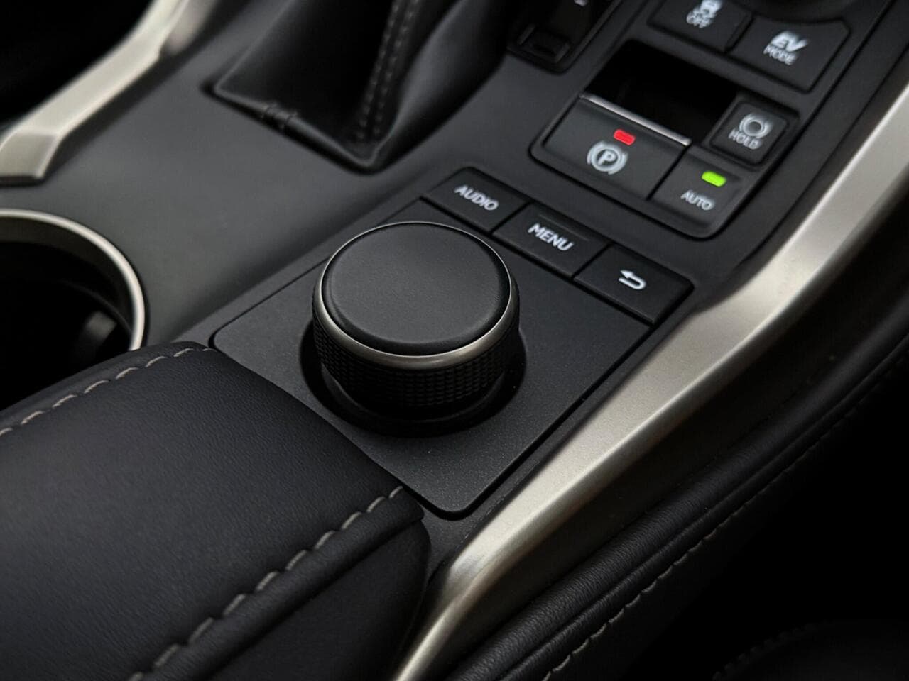 Lexus NX thumbnail Misc Controls