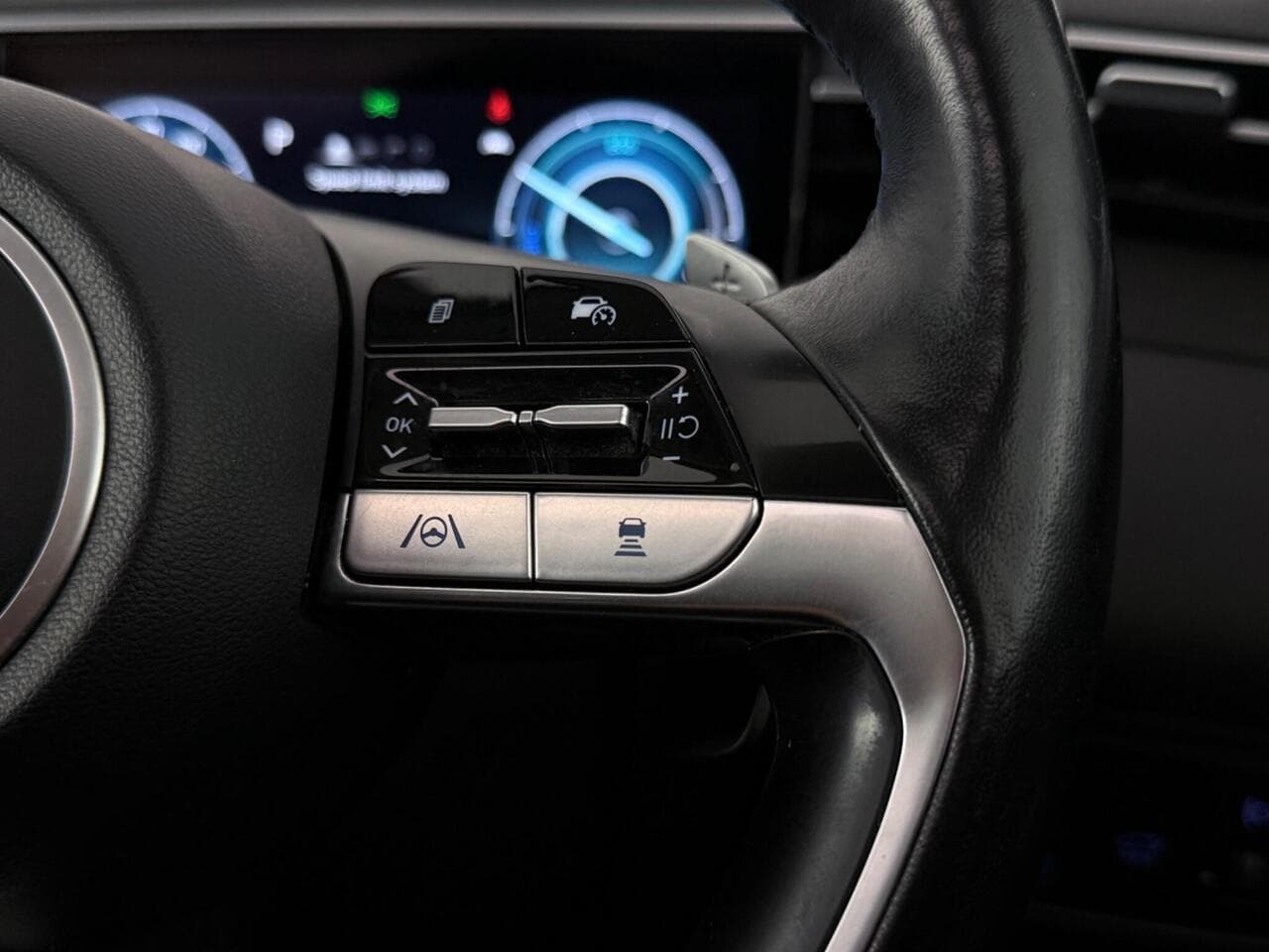 Hyundai TUCSON thumbnail Misc Controls