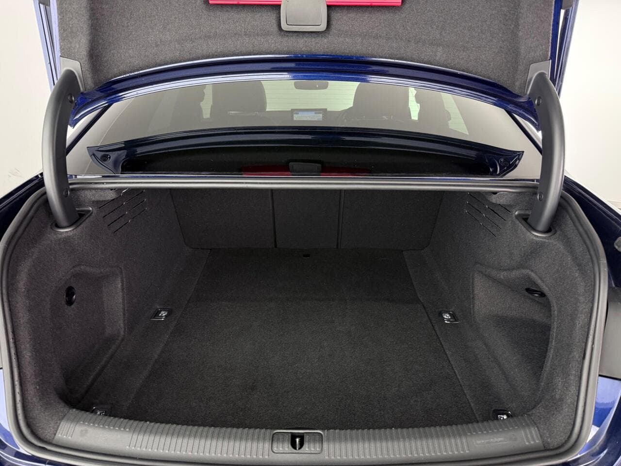 Audi A4 thumbnail Boot