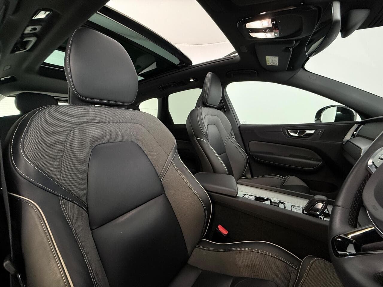 Volvo XC60 thumbnail Seat Driver