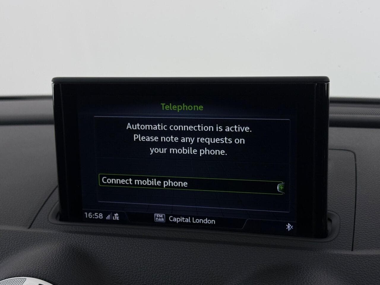 Audi A3 thumbnail Infotainment System