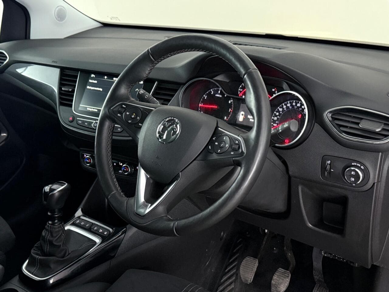 Vauxhall Crossland thumbnail Interior Front