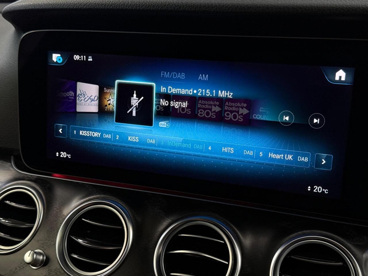 Mercedes-Benz E Class thumbnail Infotainment System
