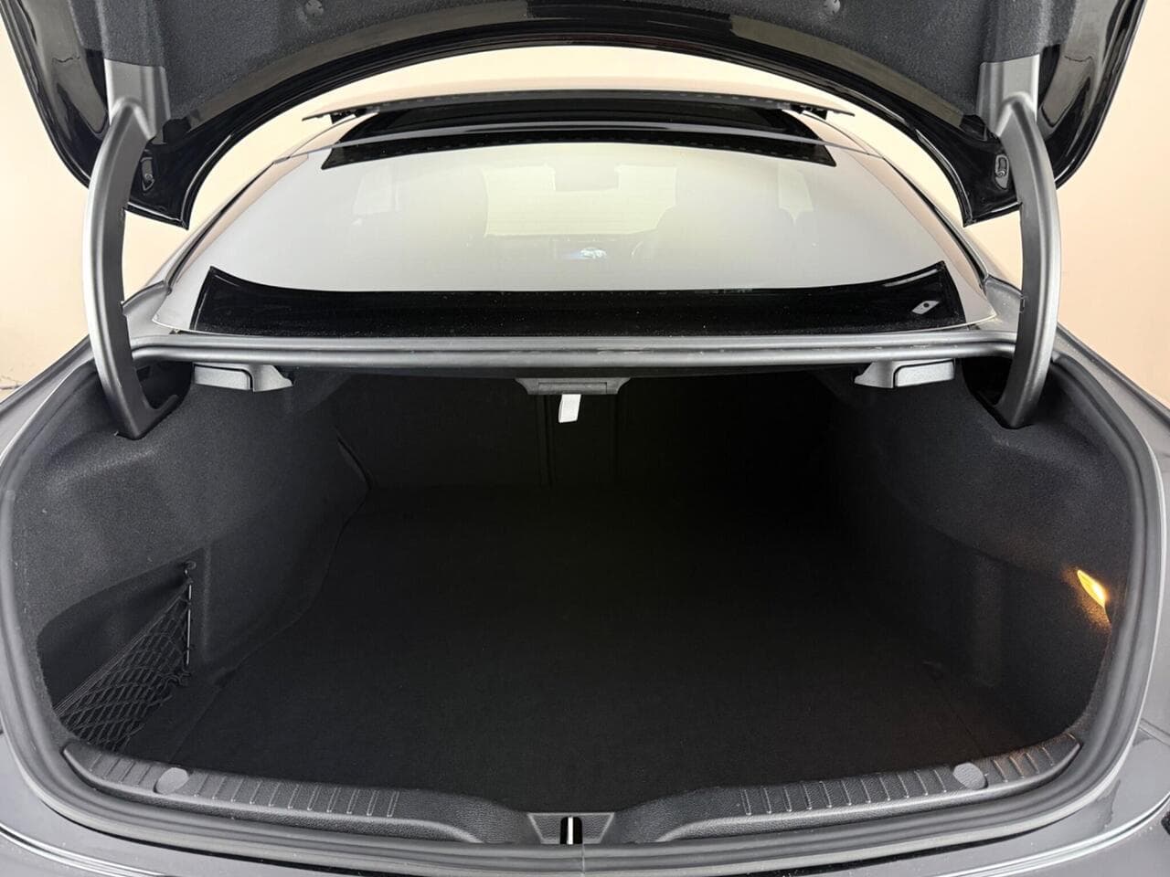 Mercedes-Benz C Class thumbnail Boot