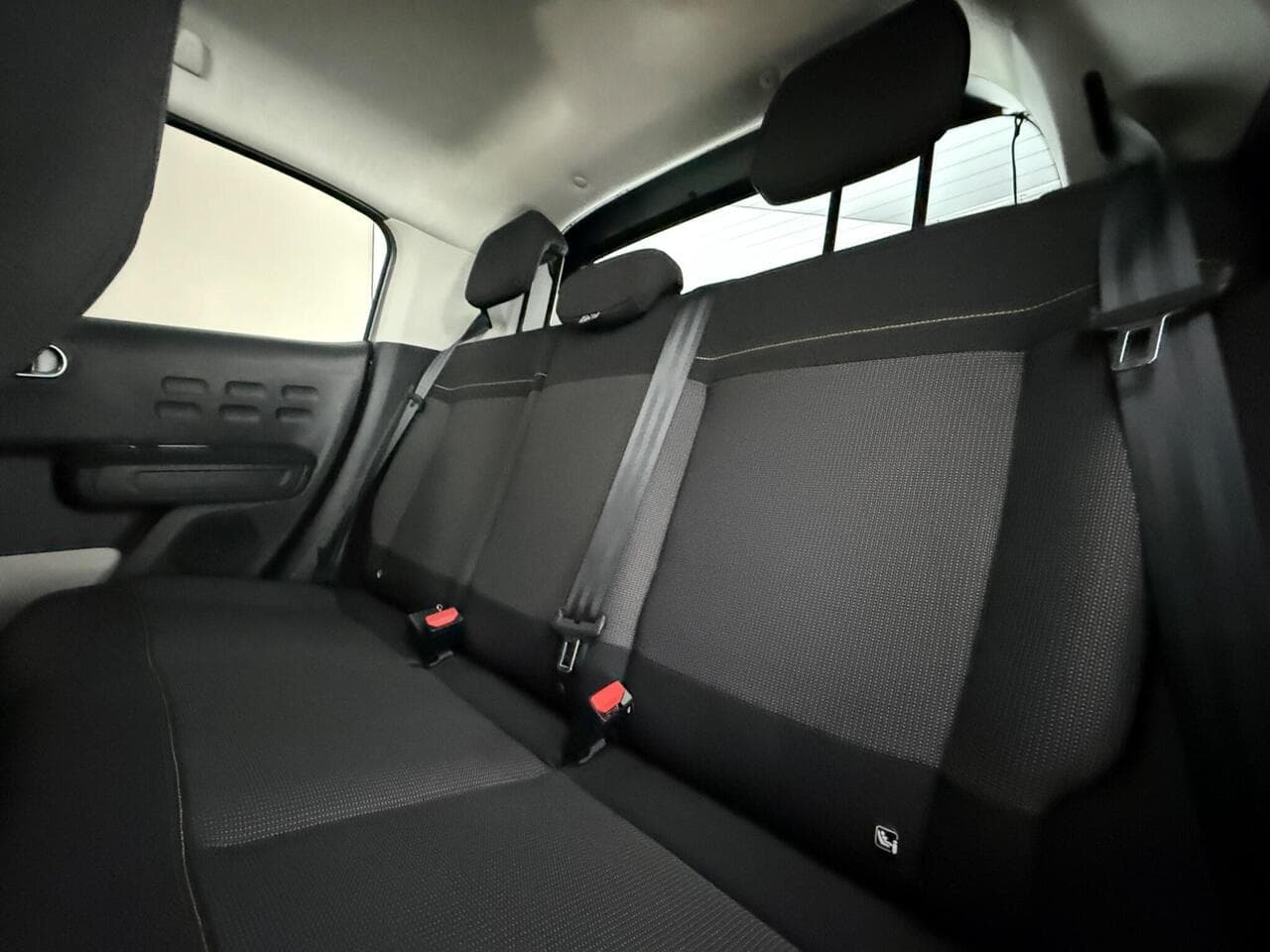 Citroen C3 thumbnail Seats Rear