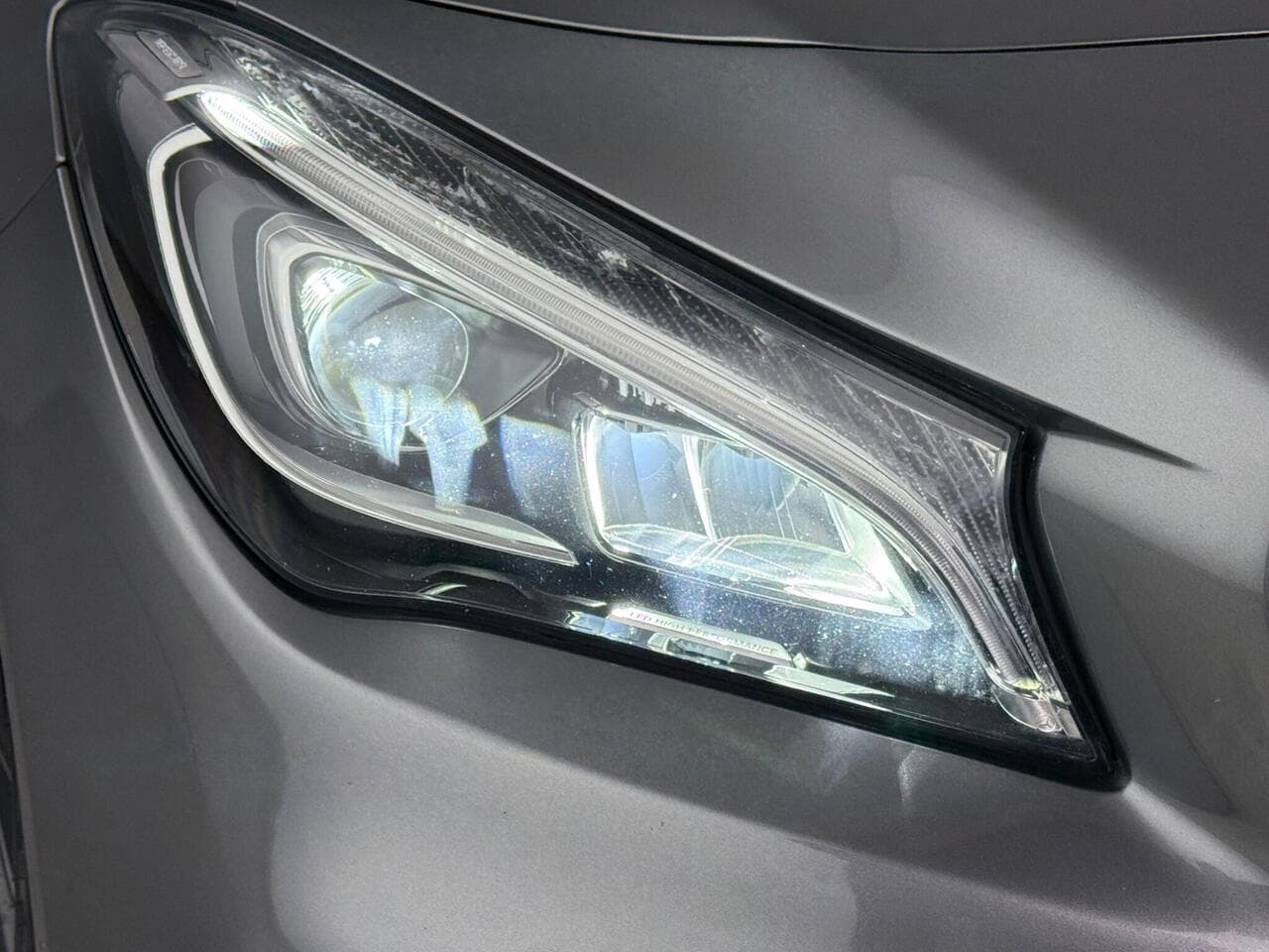 Mercedes-Benz CLA thumbnail Lights Front