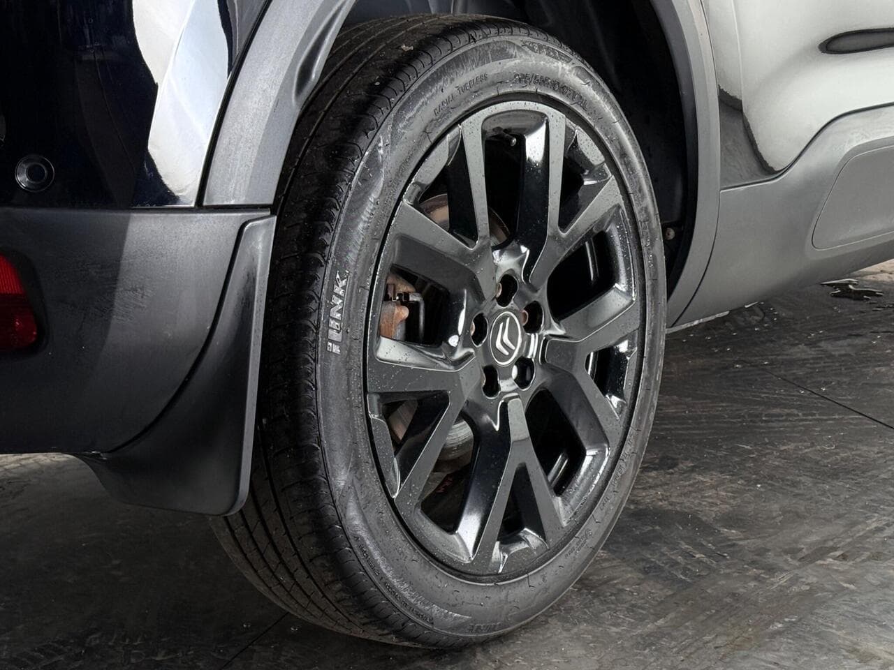 Citroen C5 Aircross thumbnail Wheel