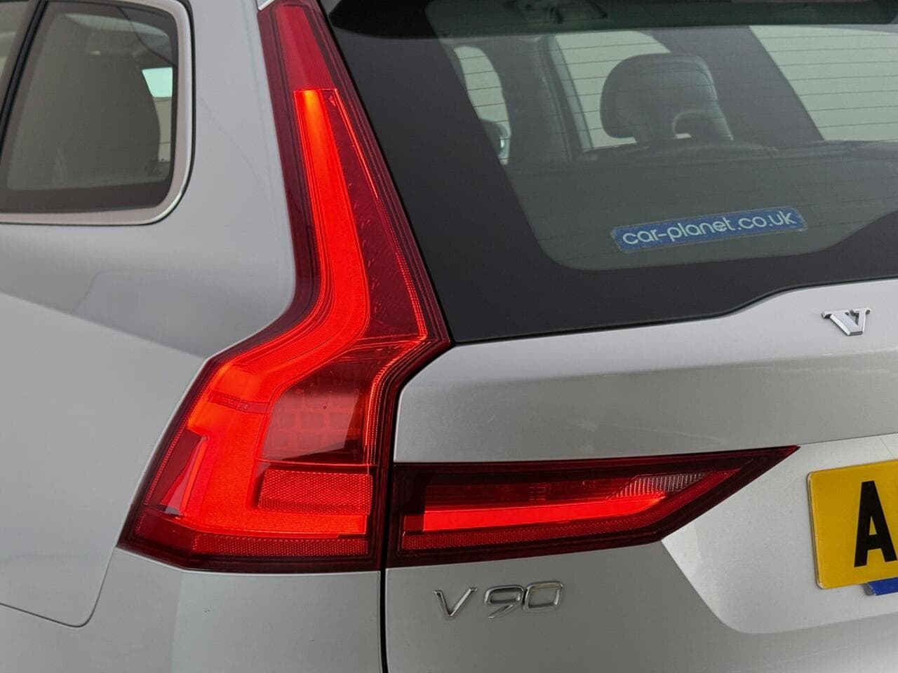 Volvo V90 thumbnail Lights Rear