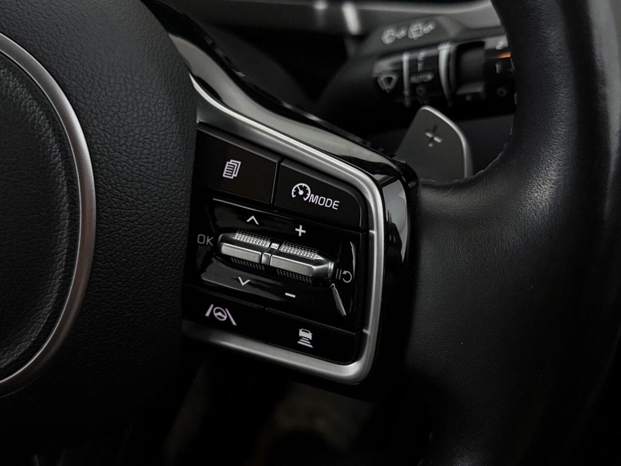 Kia Sorento thumbnail Misc Controls