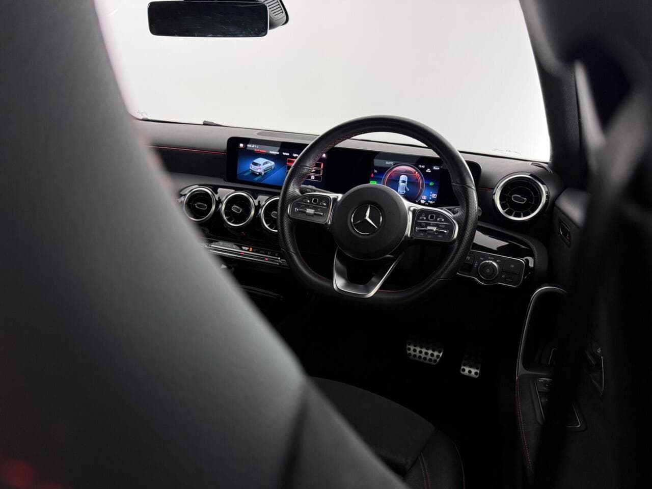 Mercedes-Benz A Class thumbnail Interior Front